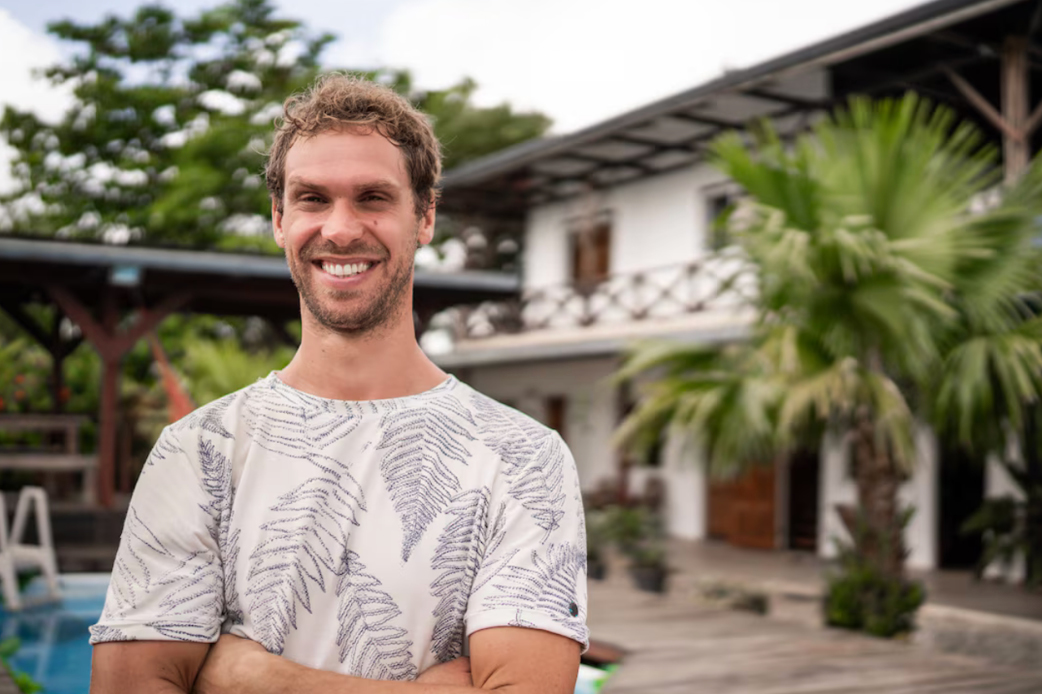 dick B&B vol liefde suriname