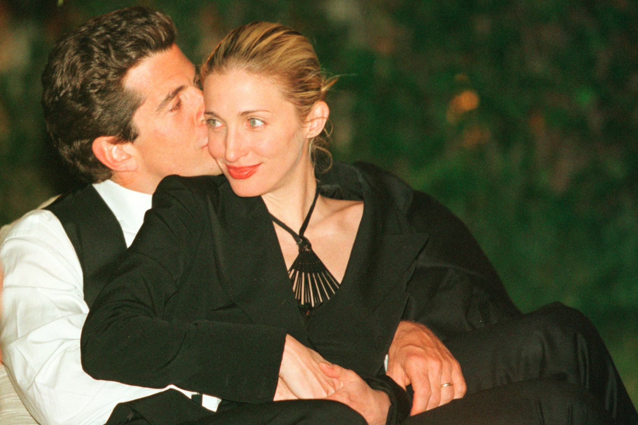 John F. Kennedy Jr. en Carolyn Bessette american love story